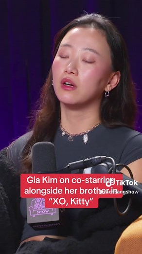 Yuri and Min Ho: Real-Life Siblings in XO, Kitty