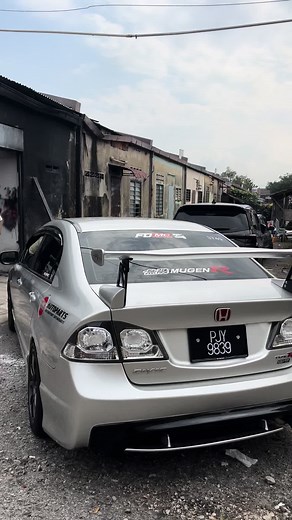 Explore the Honda FD Civic Experience