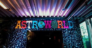 Zo ging het eraan toe bij de Astroworld party in het Planetarium