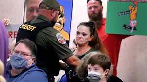 Explainer: What are the rules around public meetings and public comment in Oregon?