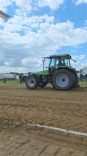 Deutz Kraftvoll in´s Ziel🏁🚜