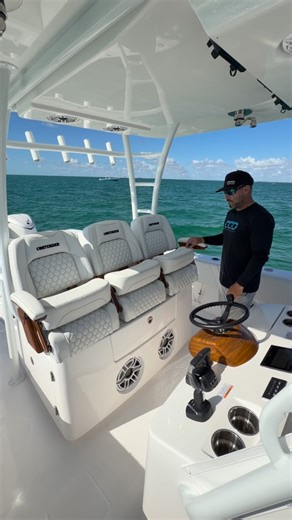 12K views · 1.4K reactions | Continuing the @contenderboatsofficial 39’ walkthrough, with their reimagined Command Center. Chime in with your thoughts on this new and improved interior design. | Center Consoles Only | Facebook