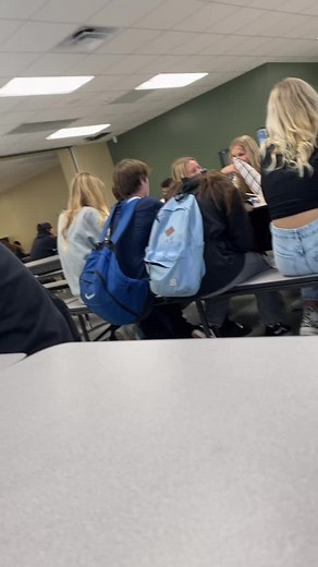 #finsup🐬 #sellout