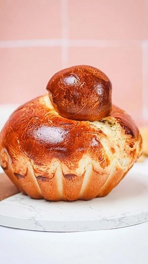 Christelle Gomez | 🆕 Nouvelle recette : la brioche parisienne 🇫🇷 ! Une recette de brioche facile que j’ai réalisé dans le robot pâtissier Bosch Série 6 de... | Instagram