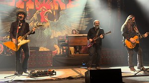 793K views · 17K reactions | Blackberry Smoke - Flirtin With...