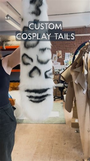 The Tail Company 🦊 on Instagram: "You dream it, we make it!✨ Check out our custom moving cosplay tails, complete with stunning airbrushed details. Whether you're going for fierce, fun, or totally unique, we've got you covered. 🦊 #cosplay #furry #customdesigns #airbrushing #animatronics #leopard #snowleopard"