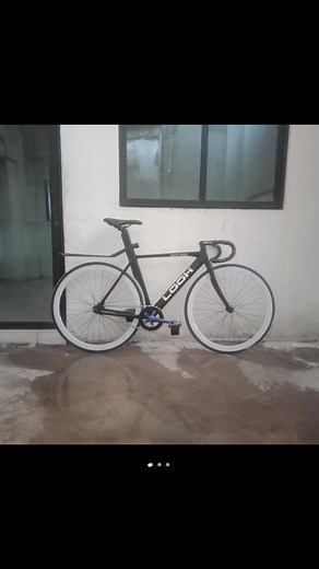 Building a Custom Fixie Bike with 3 Builds