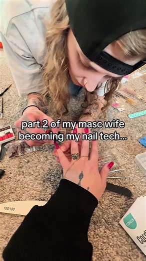 new nail dayyyyy #fyp #fyp🌈 #wlw #wuhluhwuh #masc