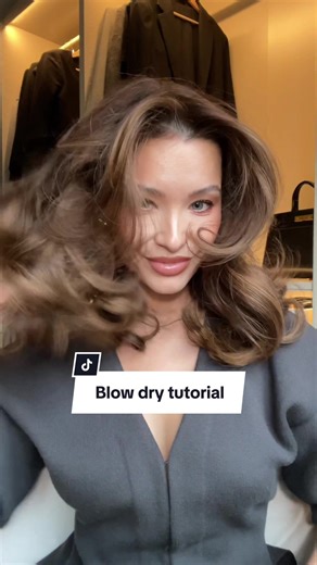 How to Achieve a Bouncy Blow Dry at Home
