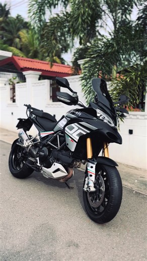 #fypシ゚ #fypシ゚viral🖤tiktok #fypppppppppppppp #foryoupage #onemillionaudition #1millionaudition #1millionviews #foryou #capcut #trending #viralvideo🔥 #highlight #highlights #fypシ゚ #1M #ducati #1200cc #1000cc #r1 #top #top10 #foryoupage❤️❤️ #foryoupageofficiall #vairaltiktok @sachiya🌽 @_Kassa_R1 @Keneth Bishan @Ashez_imexz_ @Uviya..🕊️🤍 @kaveesha dheerasinghe @__.rehaannn.__ @𝗗𝗮𝘀𝗮🈂️ @Dream Status 🇱🇰