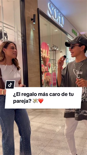 Salí a la calle a hacerle esta pregunta a personas random: 👉 ¿Cuál ha sido el regalo más caro que te ha dado tu pareja? Las respuestas están más intensas de lo que esperaba… 💸❤️ ¿Tú qué responderías?
