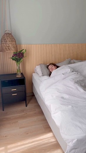 ¡Un día con Lounge se ve así de increíble! 😍 Dormir y amanecer con nuestros pijamas, entrenar con nuestra colección de Active, ir a la oficina siempre con el bolso más cómodo y versátil, salir con amigas acompañada de los mejores accesorios! Y miles de detalles más para acompañar tu día de comienzo a fin 💕😉 ¿Ya tienes los tuyos? ¡No esperes más, aprovecha el Black Sale! 🖤 Encuéntralos en www.lounge.cl y en nuestras tiendas físicas a lo largo del país. #loungechile #lounge #accesorios #moda #