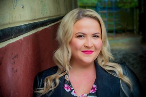 River City spoilers: Ellie turns detective as she steals Caitlin's case files