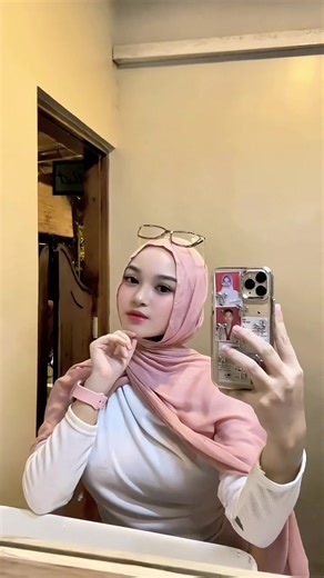 Anandita (@00anandita)’s videos with suara asli - Anandita