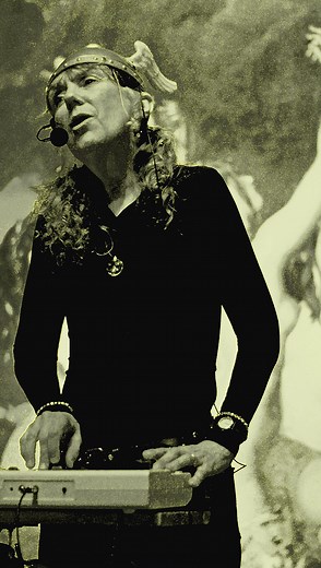 The Jazz Cafe on Instagram: "Our alien mother has returned. 🚀🪐⁠ ⁠ If you’re not familiar with the dreamlike, otherworldly ballads of cult icon, The Space Lady, we highly recommend diving into her catalogue before she crash lands on our stage on Tuesday 18 November. ⁠ ⁠ Tickets available via the link in bio. ⁠"