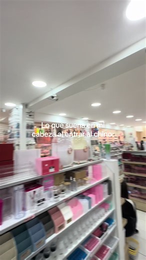 What Goes Through My Mind When I Enter a Chinese Restaurant