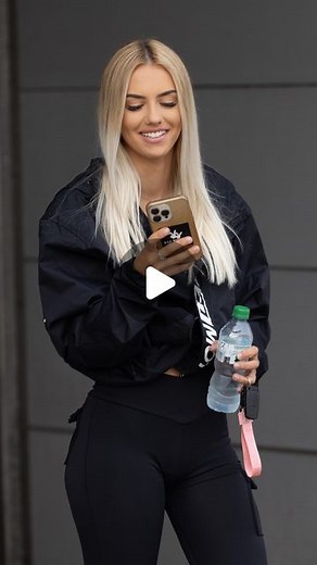 Liene Tienemann on Instagram: "Happy Monday 🖤 . . . -Werbung weil Markennennung- 📸: @kuttte Outfit🧍🏼‍♀️: @foxed.store . •TikTok: __liene__ •Snapchat: bloondii.ee •Facebook: Liene Liene . . . #blondie #liene #teamliene #igers #instagood #girl #blondhair #bmw #bmwe82 #123d #coupe #cargirl #cargirls #1erbmw #foxed #foxedcare#foxedleggings #werbungweilmarkennennung"