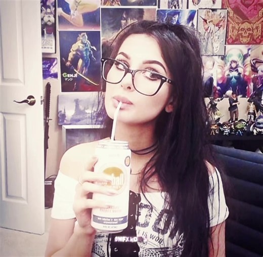 ugly ass bf… || i love making these edits sm, this might be my new editing style #sssniperwolf#sssniperwolfedit#oldsssniperwolf#thenewtherapy#chill#youtube#youtuber#fyp#trend#trending#viral#goneviral#blowup#tiktok#video#capcut#capcutedit#capcuteditor#cc#ccedit#cceditor#edit#editor#jnfxedits HIGH QUALITY SSSNIPERWOLF CAPCUT EDIT SONG: THE NEW THERAPY