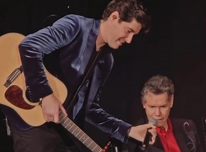 Randy Travis To Return To The Ryman For One-Night-Only Show Featuring His Original Band