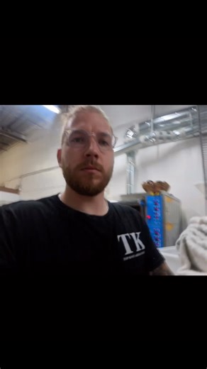 What it looks like to bake using a deck oven Check my bio for discount codes! Use code TOPKNOT15 to save $15 on Krustic Dutch ovens Use code Topknot15 to save 15% on Lanon liquid silicon gloves Use link in my bio for 10% wire monkey wooden Lames #artisanbakery #sourdough #topknot #bread #microbakery #homemade #explorepage #focaccia #recipes #recipereel #sourdoughstarter #masamadre #bakingtipsandtricks #bakersofinstagram #fermentation #instabake #eatlocal #levain #guthealth #bake #natural #knife 