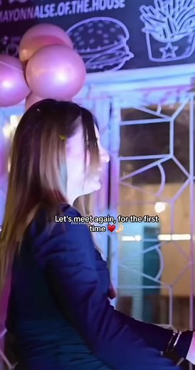 Captivating Café Moments: A Charming Encounter