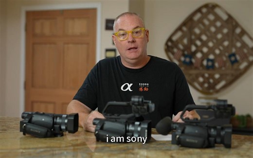 对比索尼摄像机-Sony AX700_Sony_HXR-MC88_PXW-Z90V-三台旗舰