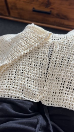 @crochet_by_su on Instagram: "Crochet mesh cardigan #crochet #crochetdesign #crochettop #crochetersofinstagram #crochetofinstagram"