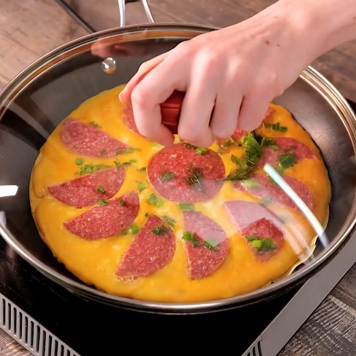 14K views · 70 reactions | Easy breakfast pizza recipe #food #pizza | Parentips | Facebook