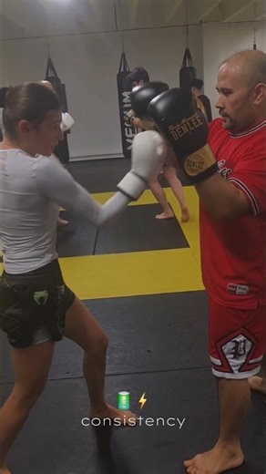 Girl Power#boxen #frauenboxen #girlpower #boxing #punch #mma #haris #motivation #k1 #muaythai #werte