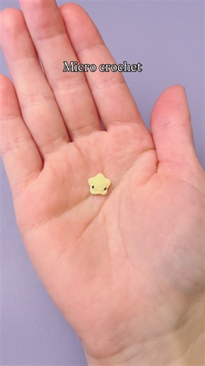 Móhu Makes on Instagram: "Making a micro crochet version of my mini amigurumi stars ⭐️"