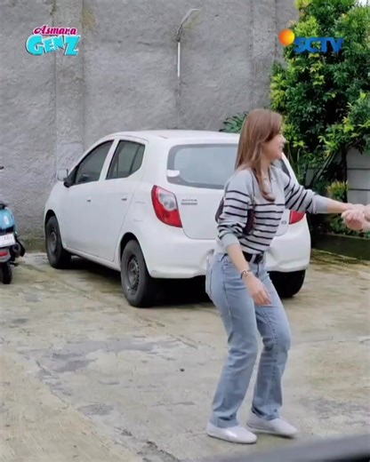 Makasih yaa Har selalu ada di sisi Aqeela 🥹 Saksikan sinetron #AsmaraGenZ setiap hari, pukul 17.00 WIB hanya di SCTV! #SCTVSinetron #AsmaraGenZSCTV #SCTVKreatif #bullybukangenz