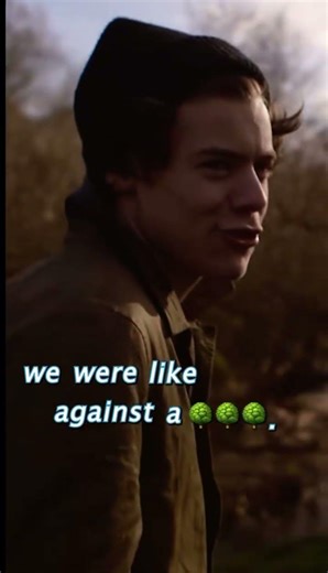 young harry styles kiss 😛 #harrystyles