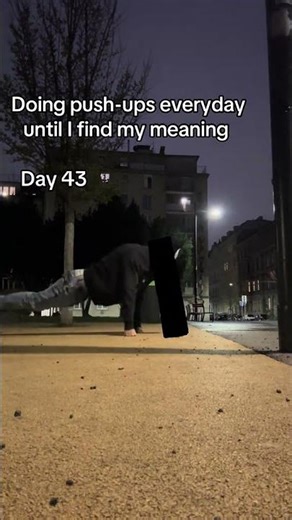 Doing pushups everyday until I find my meaning Day 43 #fitness #training #gym #pushups #calisthenics