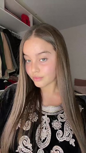 Tutoriel Maquillage : Comment Parfaire Vos Sourcils