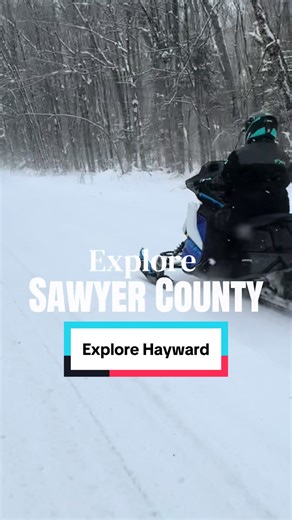 I was given the opportunity to take a snowmobile out and experience what the Hayward area trails are like and wow they did not disappoint. 🛷❄️ With 600 miles of groomed trails across Sawyer County, winding through forests, lakes, and small towns that live for winter, it’s easy to see why this area is such a favorite for riders. One thing that really stood out to me was how many resorts, bars, and stops there are along the way. It felt endless. If you don’t have a sled or don’t want to trailer o