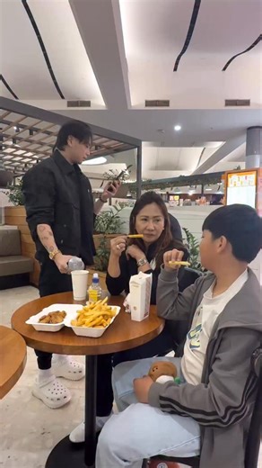 Agassi Ching | Mothers love | Instagram