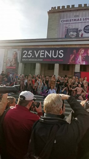 Grand Opening 25. Venus. Больше будет на сайте и YouTube-канале. #Berlin #Venus #germany🇩🇪