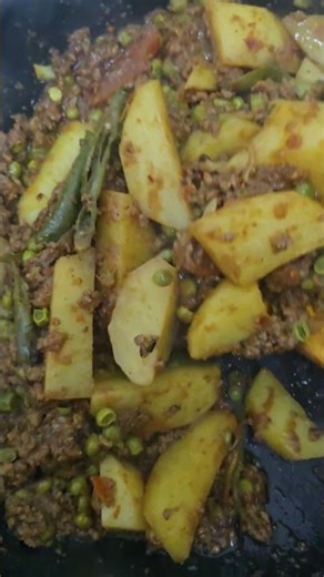 Beef mince with potatoes. Volcano hot!! Home cooked.