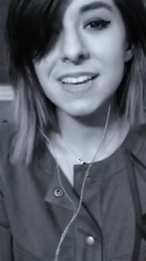 This Christmas Eve we recommend Christina’s chilling cover of Silent Night 💚 → https://youtu.be/63w4ObotdDQ?si=4xp5oJmrD4KgRgOE | Christina Grimmie