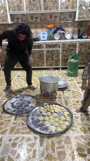 فيديوهات أنشأها ليوثي (@leeh.1289) باستخدام الصوت الأصلي - ليوثي