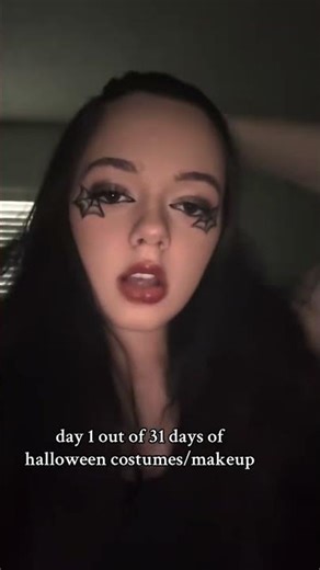 Easy spider web eyeliner! #halloween #october #makeup