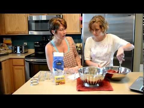 How to Make Raspberry Freezer Jam