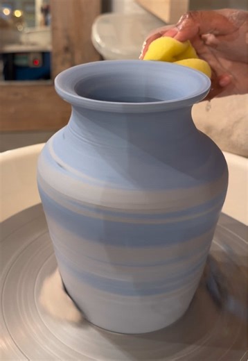 Mastering Blue Porcelain Ceramics: A Handmade Journey