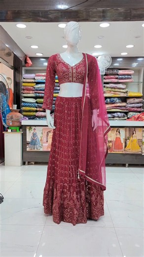 👑👰Latest Maroon Bridal Lehenga |✨🔥 Elegant Wedding Collection 2026 #shorts #redlehenga #lehengacholi