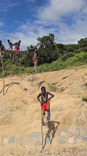 61K reactions · 1.1K shares | Bana Tribe South Omo Ethiopia #Ethiopia #africa #culture #travelblogger #travelgram #LandOfOrigins #VisitEthiopia #goethiopiatours #omovalleyguideethiopia | Solomon Gezu | Facebook