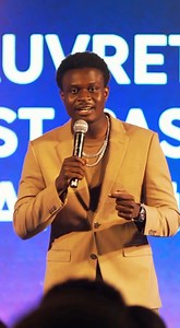 68K views · 2.7K reactions | La PAUVRETÉ n’est pas une identité tant que vous avez l’ambition de quitter cette situation!! Être Pauvre n’est pas la fin du monde , c’est ce que vous faites après qui est très important!! Né Pauvre ce n’est pas un choix mais mourir pauvre est un choix personnel!! #jeffguidi #2026Goals #businessenligne #developpementpersonnel #motivation | Jeff Guidi | Facebook