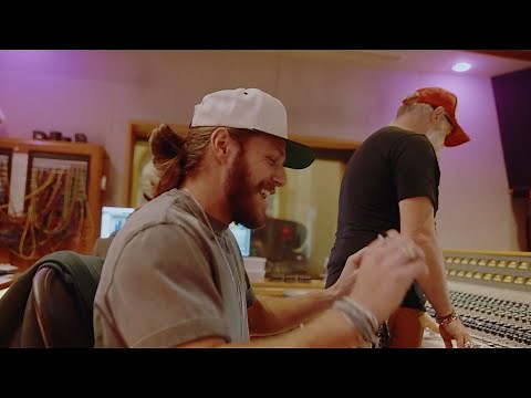 Warren Zeiders - Heartbreaker (Official Visualizer)