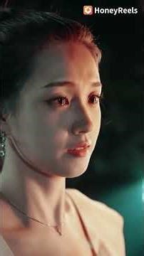 pauvre jeune fille se fait renvoyer de chez elle par sa propre mère heureusement ce monsieur est là