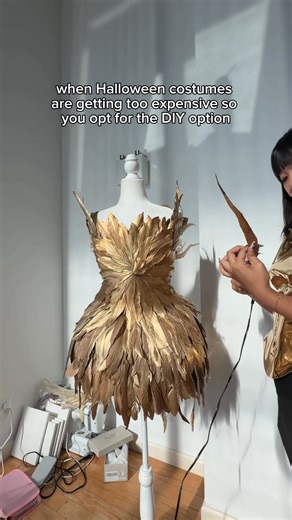 since when did Halloween costumes get so expensive #halloweencostumeideas #halloweencostume #costumeideas #diycostume #costumeideas | Kalitaku