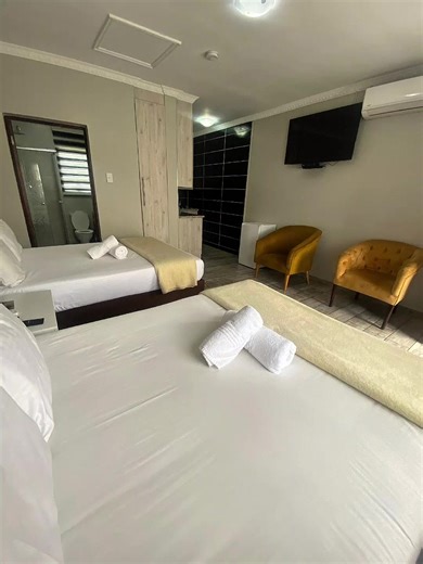 Family Room Escape at DDK River Lodge